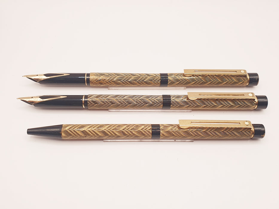 Two Vintage Sheaffer Targa Slim 676S Black and Gold Feather Pattern with Gold Trim Fountain Pens (14ct M Nib) & Ballpoint Pen