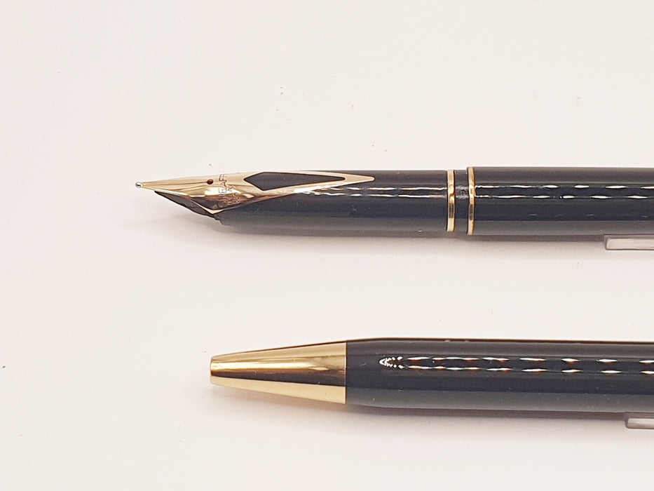 Vintage Sheaffer Targa Slim 1022S Laque Black (Noir) with Gold Trim Fountain Pen (14k M Nib) & Ballpoint Pen