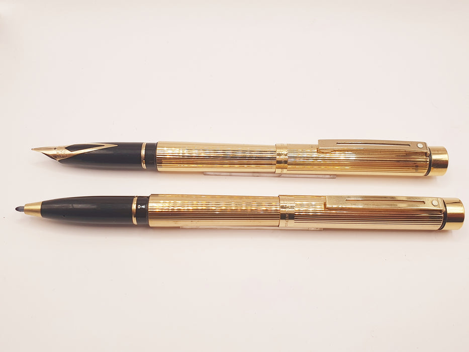 Vintage Sheaffer Targa Standard 1005 Fluted Gold-Plated with Gold Trim Fountain Pen (14ct M Nib) & Marker Pen
