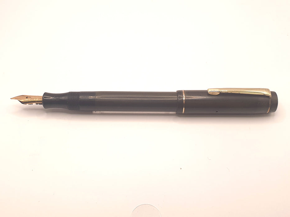 Vintage Mentmore Diploma Brown with Gold Trim Fountain Pen (14ct EF Semi-Flex Nib)