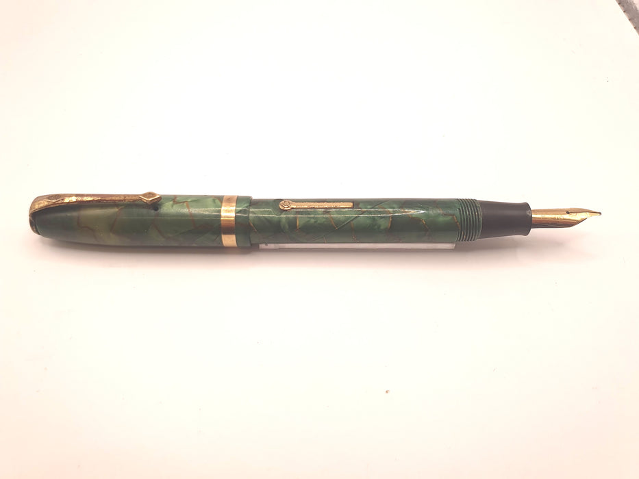 Vintage Conway Stewart 84 Green Marble with Gold Trim Fountain Pen (14k M Flex Nib)