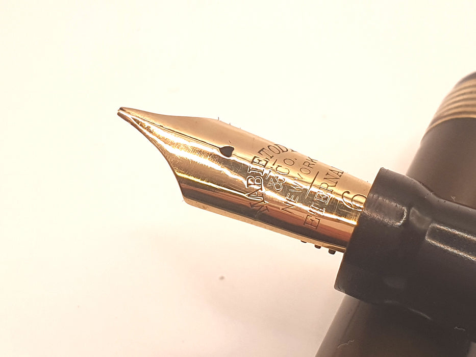Vintage Swan Eternal Black with Brown Cap and Gold Trim (14ct 1.1mm italic Nib)