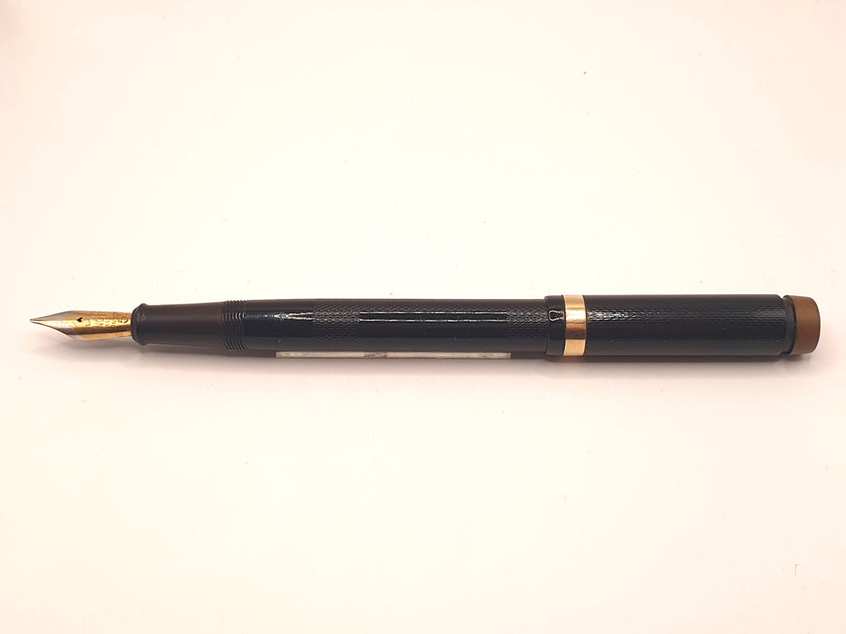 Vintage Onoto The Pen 6234 Chased Black with Gold Trim Fountain Pen (14ct B SF Nib) Missing Clip