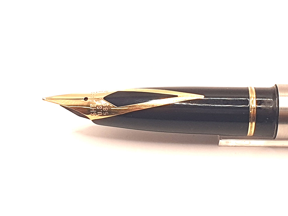 Vintage Sheaffer Targa 1001XG Brushed Stainless Steel with Gold Trim Fountain Pen (14ct M Nib)