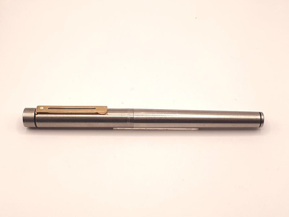 Vintage Sheaffer Targa 1001xg Brushed Stainless Steel with Gold Clip Fountain Pen (14ct Nib)