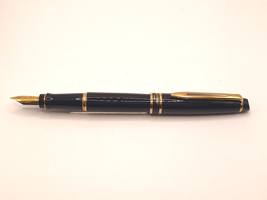 Vintage Waterman Expert II Black with Gold Trim Fountain Pen (GP M Nib)