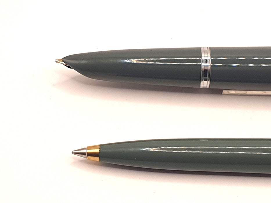 Vintage Parker 51 Mk II Aerometric Grey with Striated 1/10 12ct Rolled Gold Cap Fountain Pen (14k M Nib) and Ballpoint Pen Set & Ballpoint Set