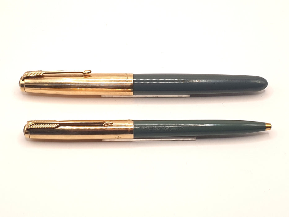 Vintage Parker 51 Mk II Aerometric Grey with Striated 1/10 12ct Rolled Gold Cap Fountain Pen (14k M Nib) and Ballpoint Pen Set & Ballpoint Set