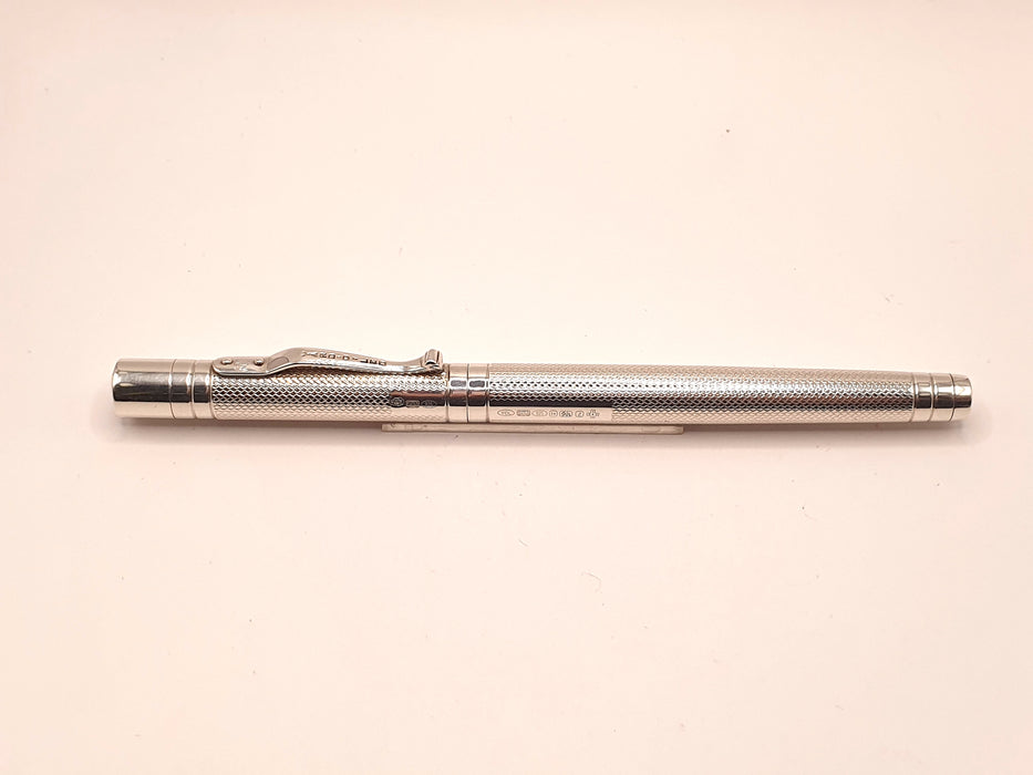 Vintage Yard-O-Led Standard Barley Fountain Pen (18ct M Nib) with Original Wooden Box