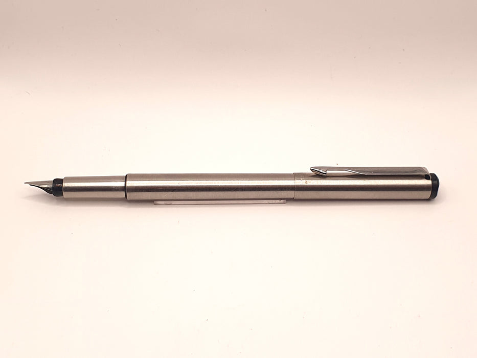 Vintage Parker Vector Fountain Pen