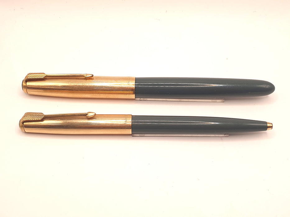 Vintage Parker 51 Mk II Aerometric Grey with 1/10 12ct Striated Rolled Gold Cap and Gold Trim Fountain Pen (14ct EF/F Nib) & Ballpoint Pen Set