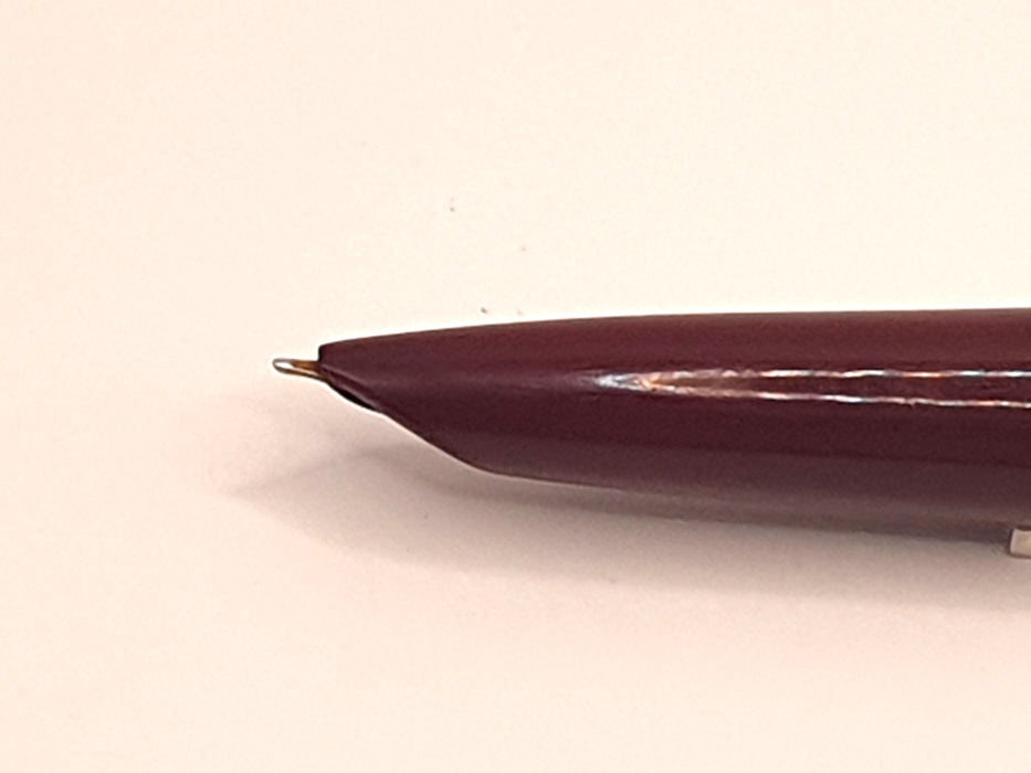 Vintage Parker 51 Mk II Burgundy with Lustraloy Cap and Chrome Trim Fountain Pen (14ct M Nib)