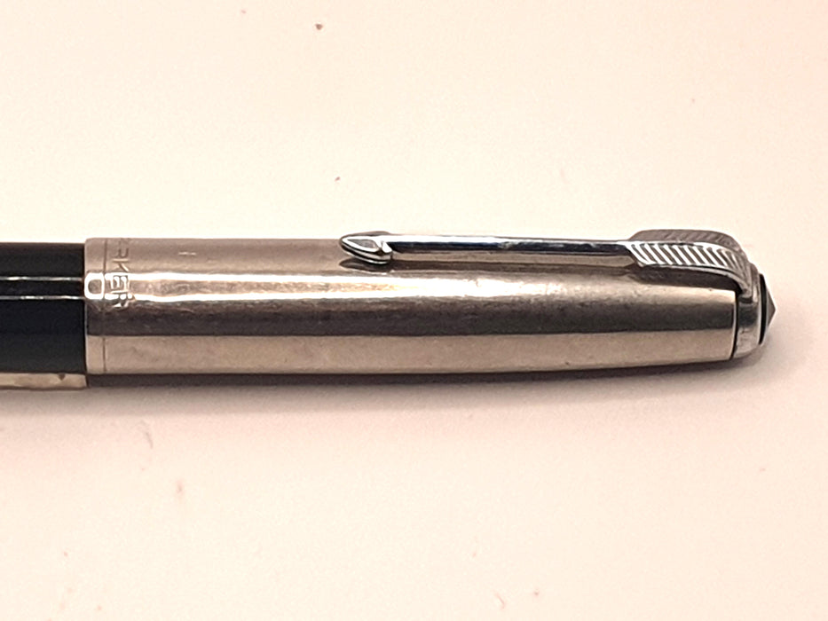 Vintage Parker 51 Mk II Aerometric Black with Lustraloy Cap (14ct MO Nib)