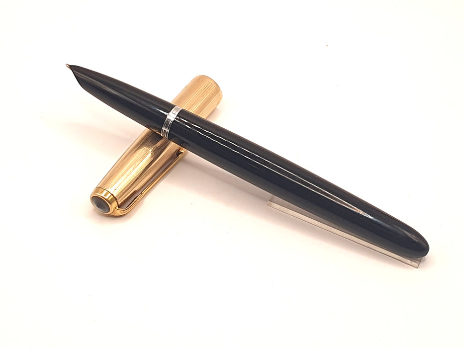 Vintage Parker 51 Mk II Black with 1/10 12ct Rolled Gold Cap Fountain Pen (14ct F Nib)