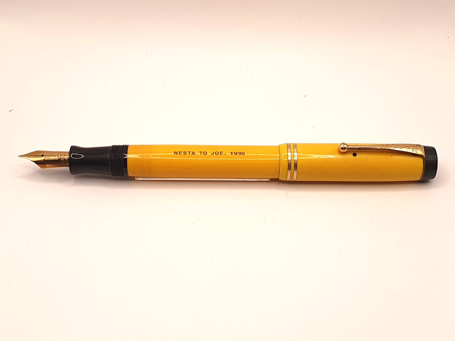 Vintage Parker Streamlined Duofold Senior Mandarin Yellow with Gold Trim Fountain Pen (14ct F Nib)