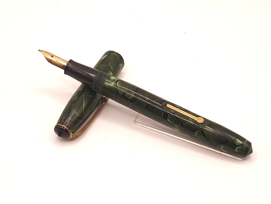 Vintage Conway Stewart 14 Green Marble with Gold Trim Fountain Pen (14ct F Nib)
