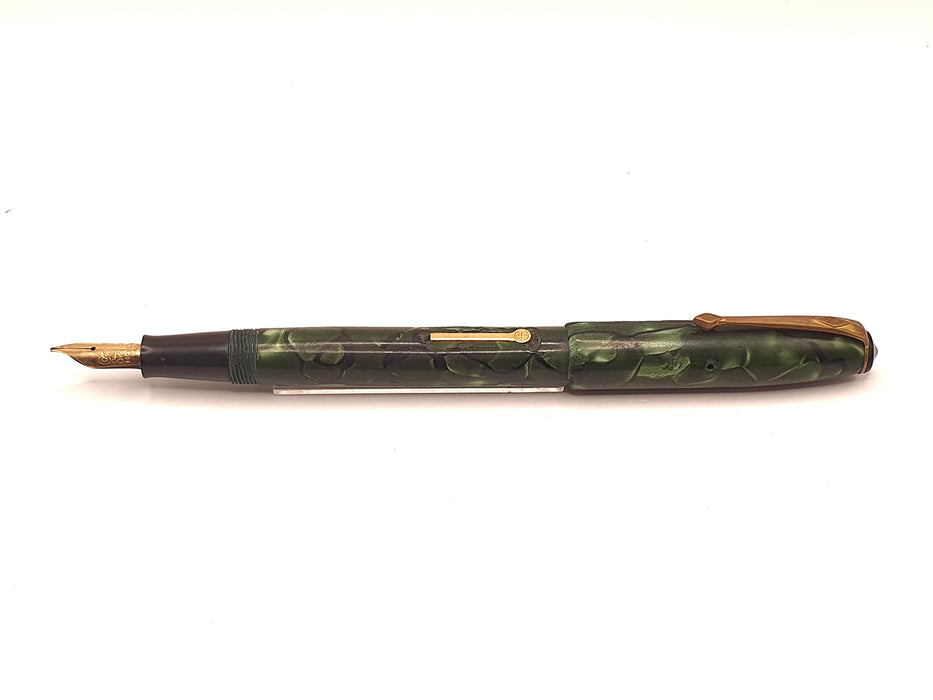 Vintage Conway Stewart 14 Green Marble with Gold Trim Fountain Pen (14ct F Nib)