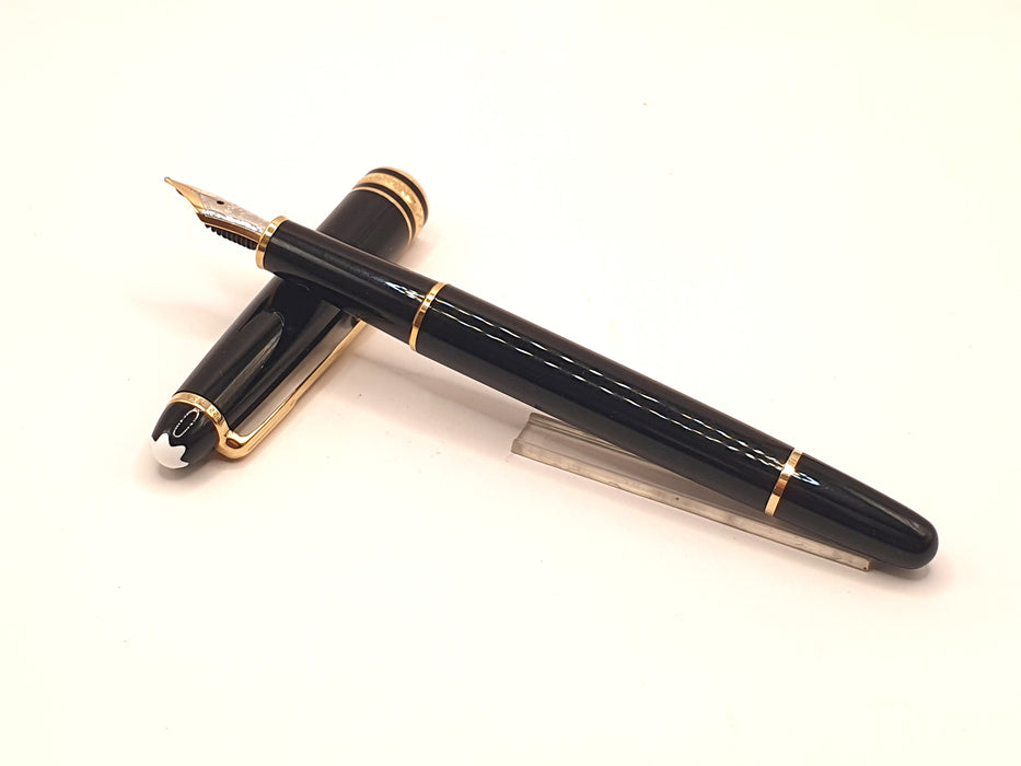 Vintage Montblanc 144 Black with Gold Trim Fountain Pen (14ct M Nib)