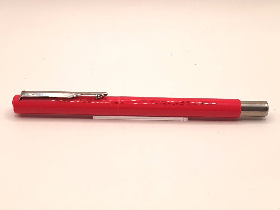 Vintage Parker Vector Pink with Chrome Trim Fountain Pen (M Nib) with Original Pink Case