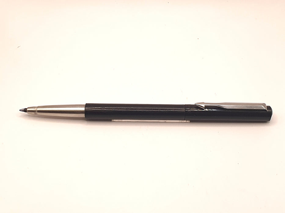Vintage Parker Vector Black with Chrome Trim Rollerball Pen