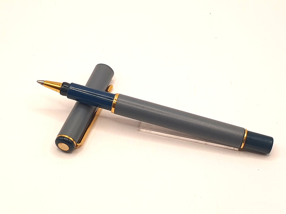 Vintage Parker Rialto Matte Grey with Blue and Gold Trim Ballpoint Pen