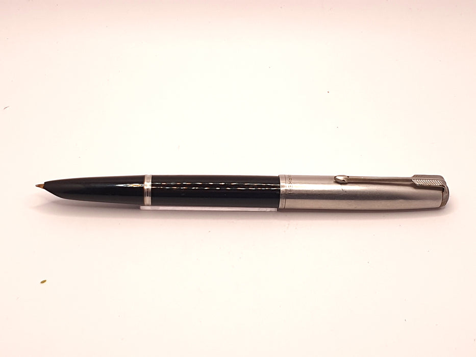 Vintage Parker 51 Mk II Black with Chrome Trim and Lustraloy Cap Fountain Pen (14ct F Nib)