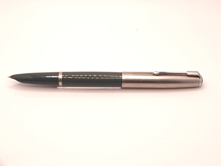 Vintage Parker 51 Mk II-B Grey with Lustraloy Cap and Chrome Trim Fountain Pen (14ct M Nib)