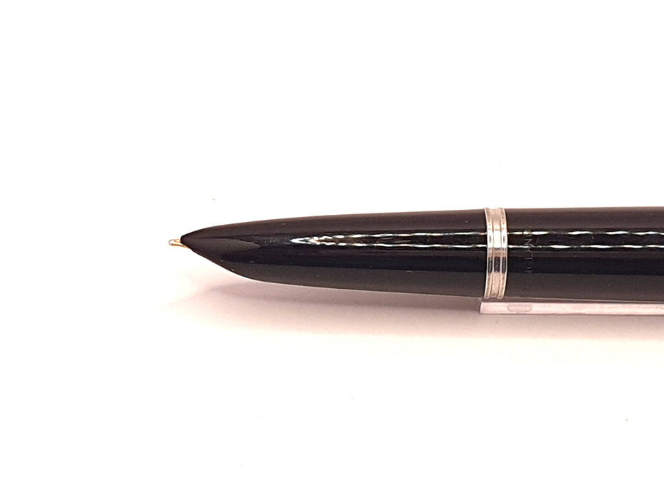 Vintage Parker 51 Mk II-B Black with Striated 1/10 12ct Rolled Gold Cap and Gold Trim Fountain Pen (14ct M Nib)