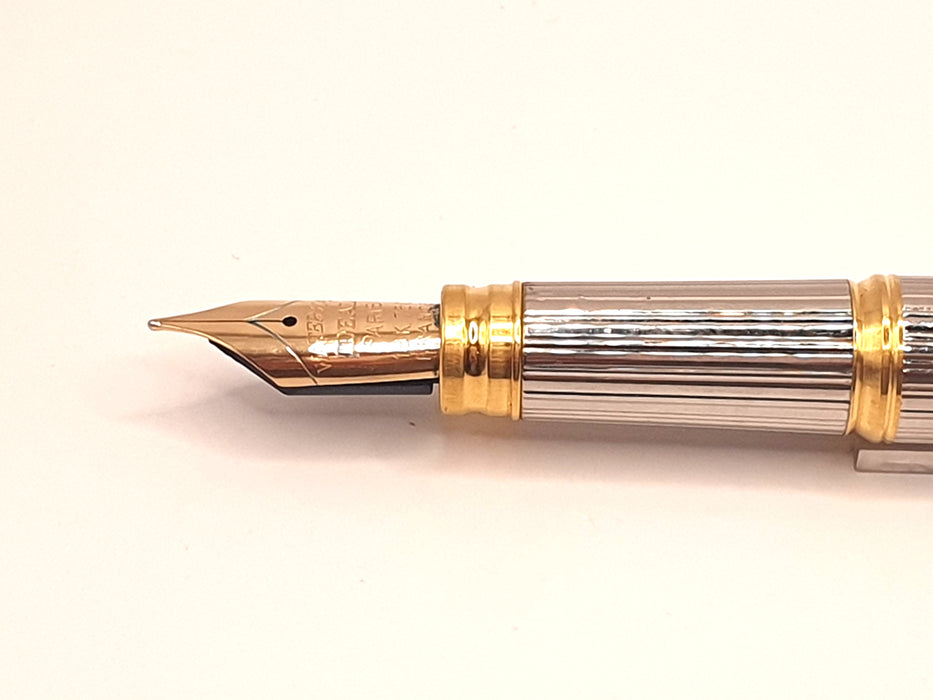 Vintage Waterman Gentleman Fluted Sterling Silver with Gold Trim Fountain Pen (18ct M Nib)