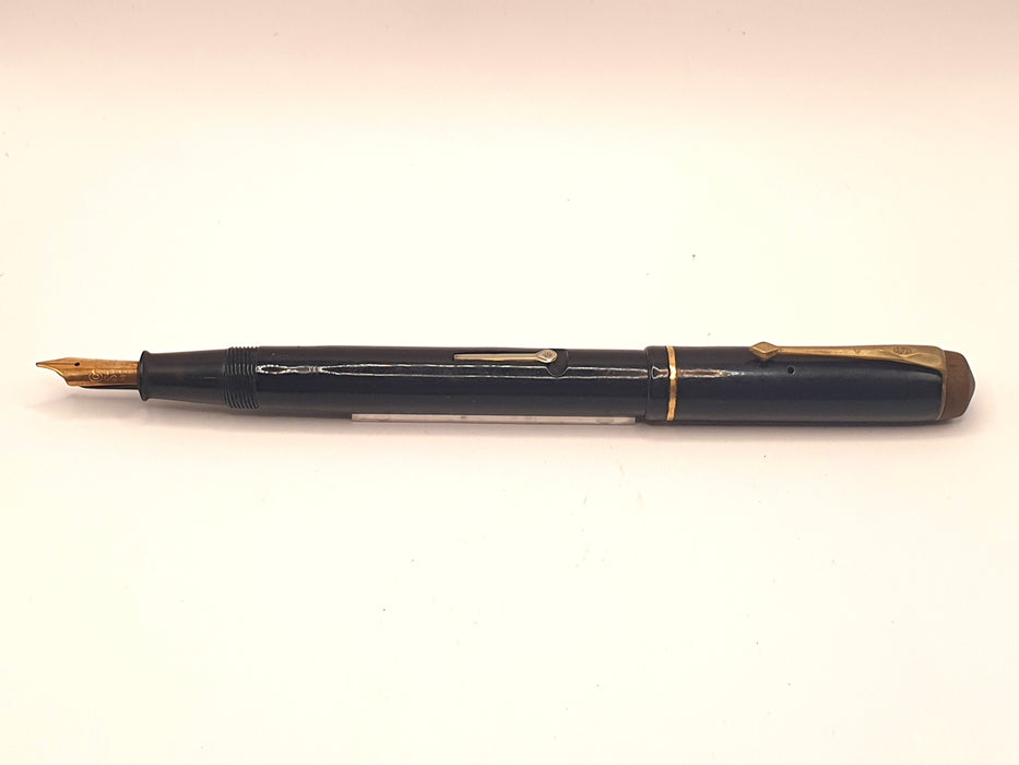 Vintage Conway Stewart No. 286 Black with Gold Trim Fountain Pen (14ct MO Nib)