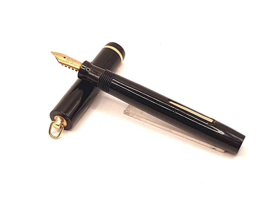 Vintage Sheaffer 3-25 Ring-top Black with Gold Trim Fountain Pen (14ct M Nib)