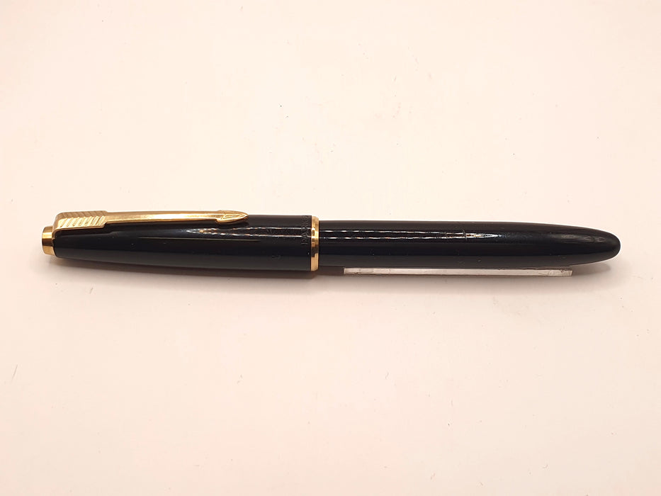 Vintage Parker Slimfold Black with Gold Trim Fountain Pen (14ct B Nib)