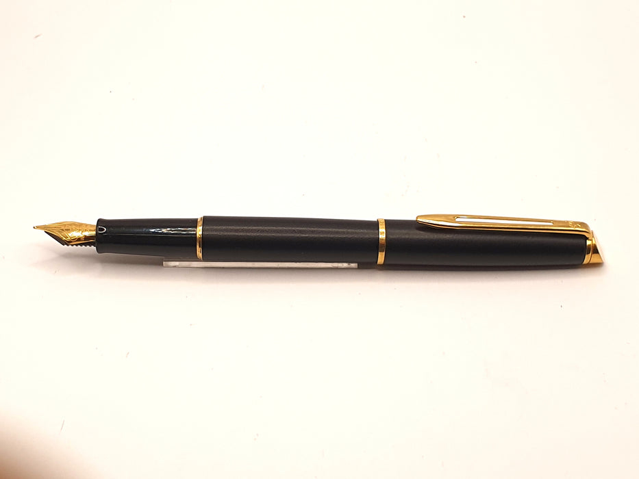 Vintage Waterman Hemisphere Mk I Matte Black with Gold Trim Fountain Pen (GP F Nib)