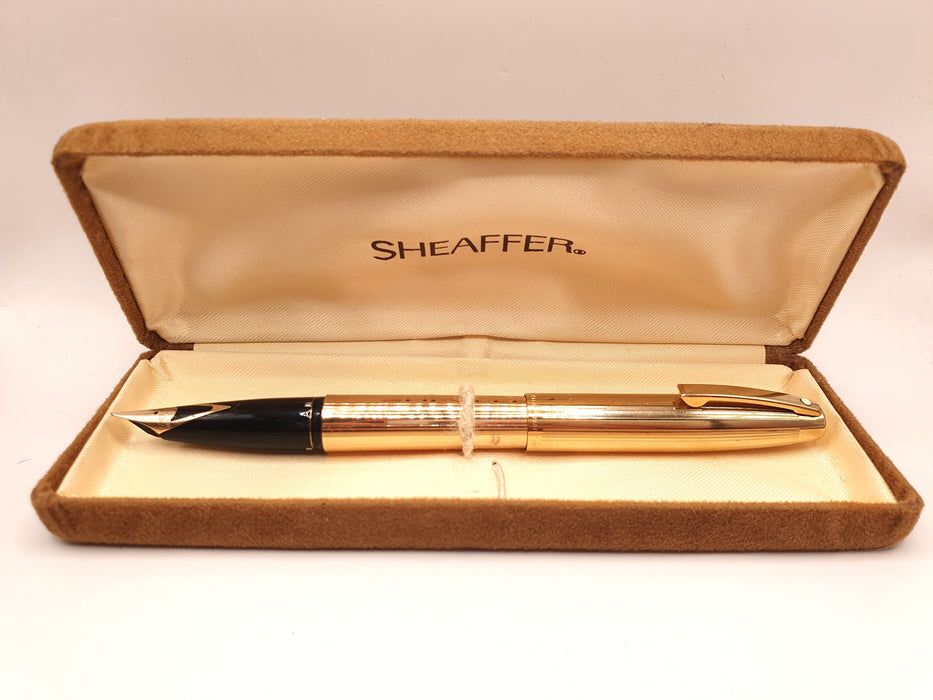 Vintage Sheaffer Imperial 727 Gold-Plated Lined Pattern Fountain Pen (14ct F Nib)