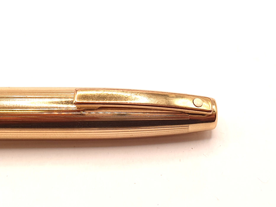 Vintage Sheaffer Imperial 727 Gold-Plated Lined Pattern Fountain Pen (14ct F Nib)