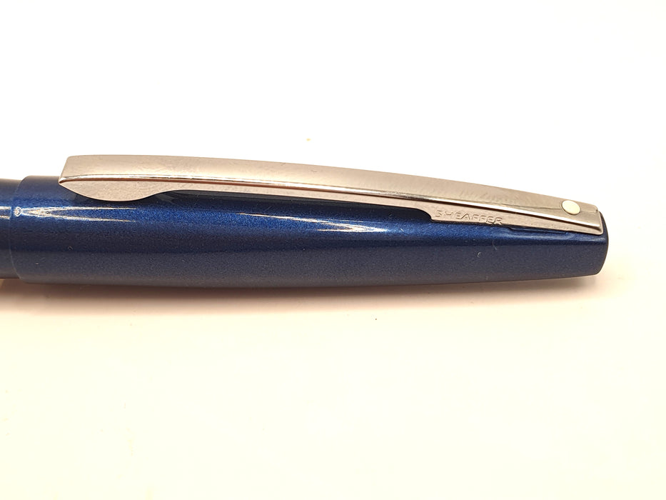 Vintage Sheaffer Taranis Diamond Dust Blue with Chrome Trim Fountain Pen (F Nib)