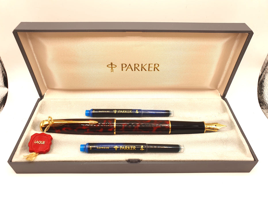 Vintage Parker Sonnet Firedance Red and Black Marble Laque with Gold Trim Fountain Pen (18ct M Nib)