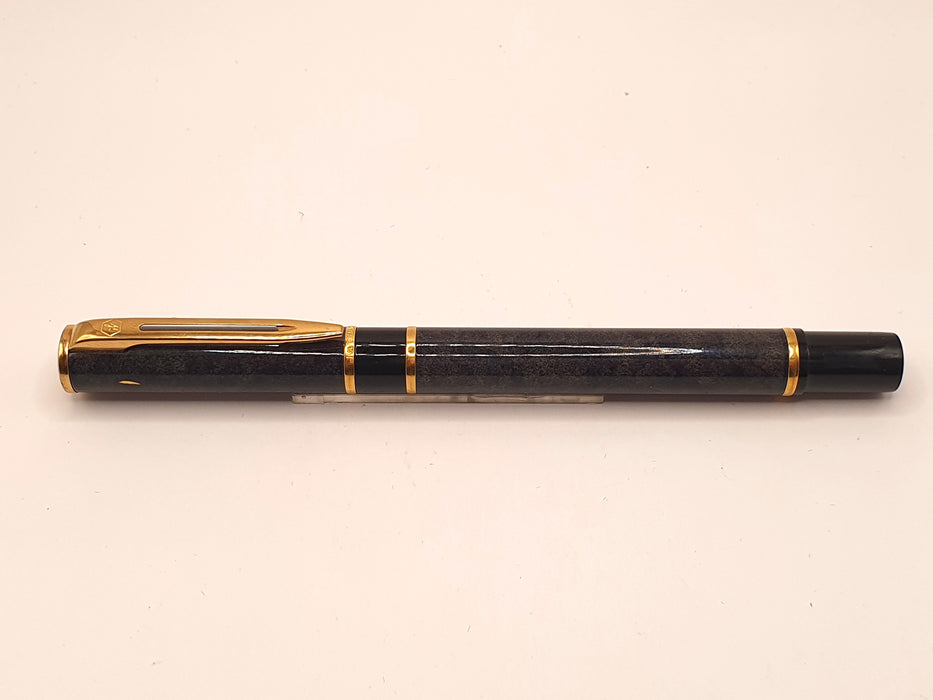 Vintage Waterman Laureat Green Marble with Gold Trim Fountain Pen (GP M Nib)
