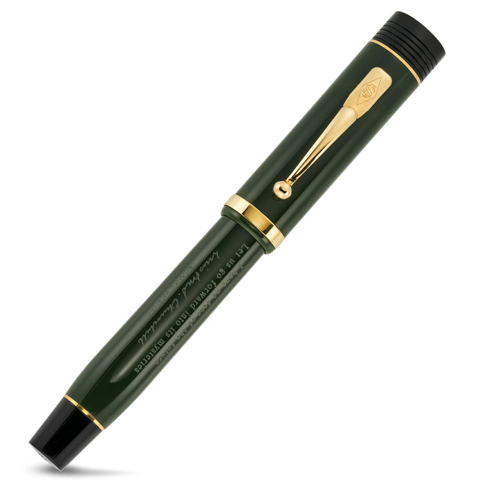 Conway Stewart Churchill Heritage “I have no fear of the future. Let us go forward into its mysteries” Dark Green and Gold Fountain Pen