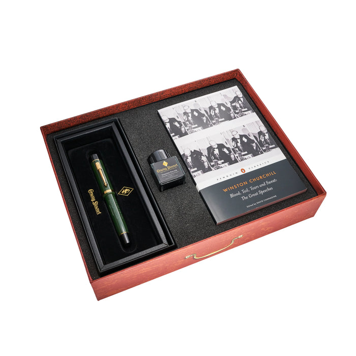 Conway Stewart Churchill Heritage “I have no fear of the future. Let us go forward into its mysteries” Dark Green and Gold Fountain Pen
