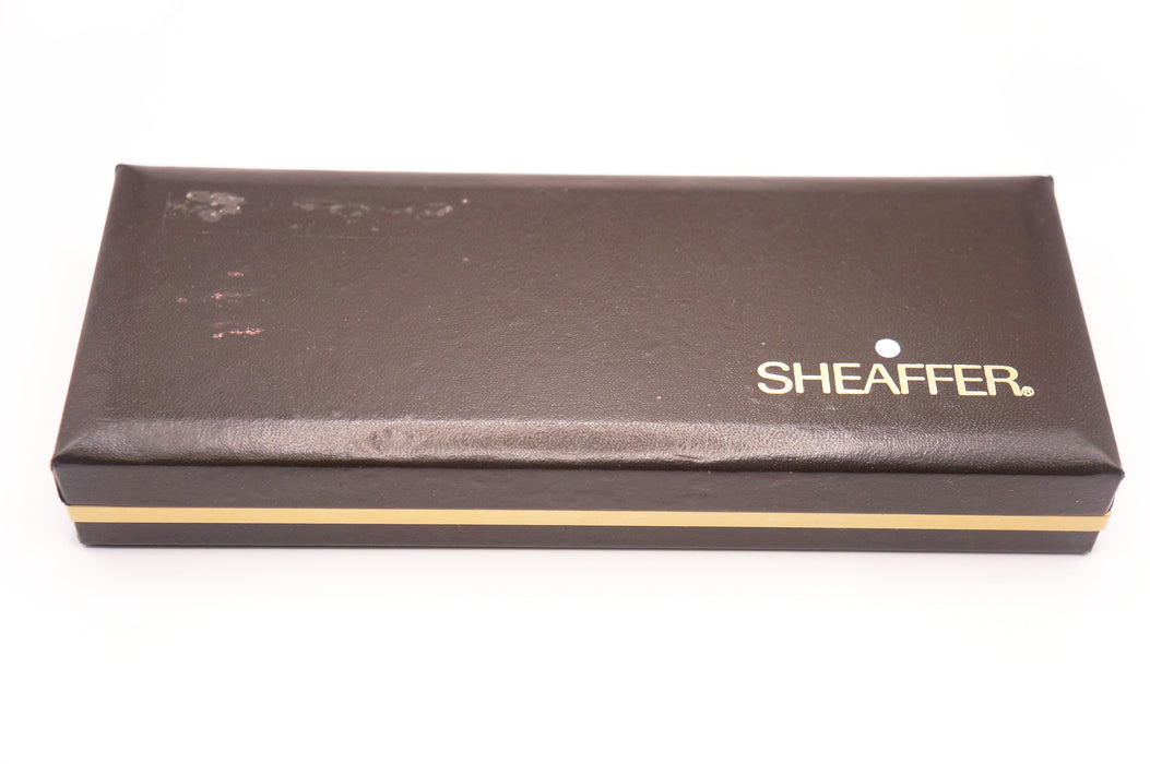 Vintage Sheaffer Standard 1022 Laque Black (Noir) with Gold Trim Fountain Pen (14ct M Nib) & Ballpoint Pen