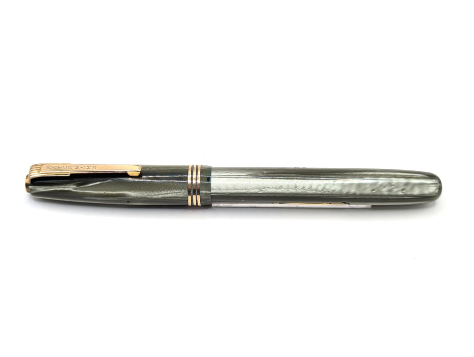 Vintage Waterman's 513 Striated Green Marble with Gold Trim Fountain Pen (14ct M Nib)