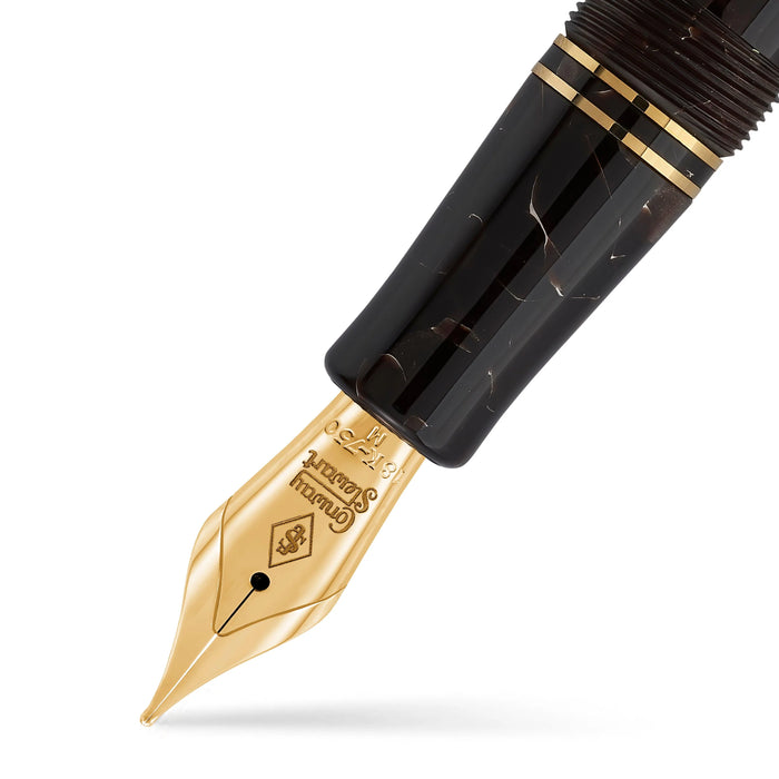 Conway Stewart Churchill Dartmoor Gold Fountain Pen