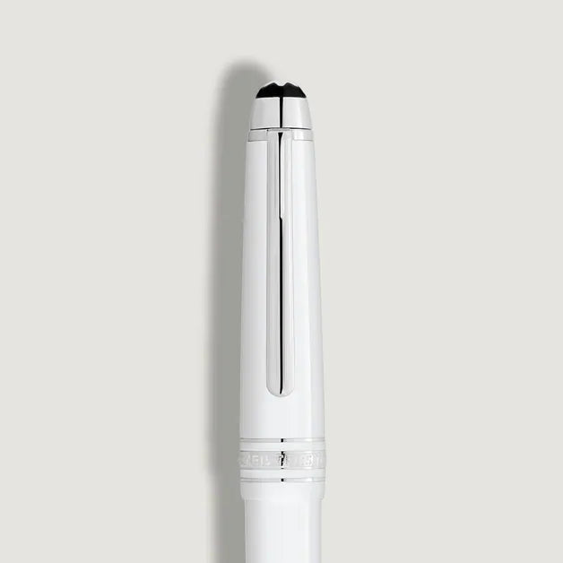 Montblanc Meisterstück Classique White Fountain Pen
