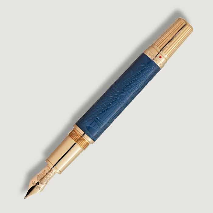 Montblanc Great Characters: Queen Fountain Pen